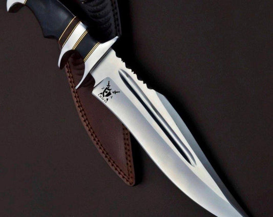 Hand-Forged Damascus Steel Hunting Knife